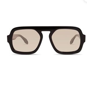 Elisa Johnson Jane Sunglasses in Gloss Black